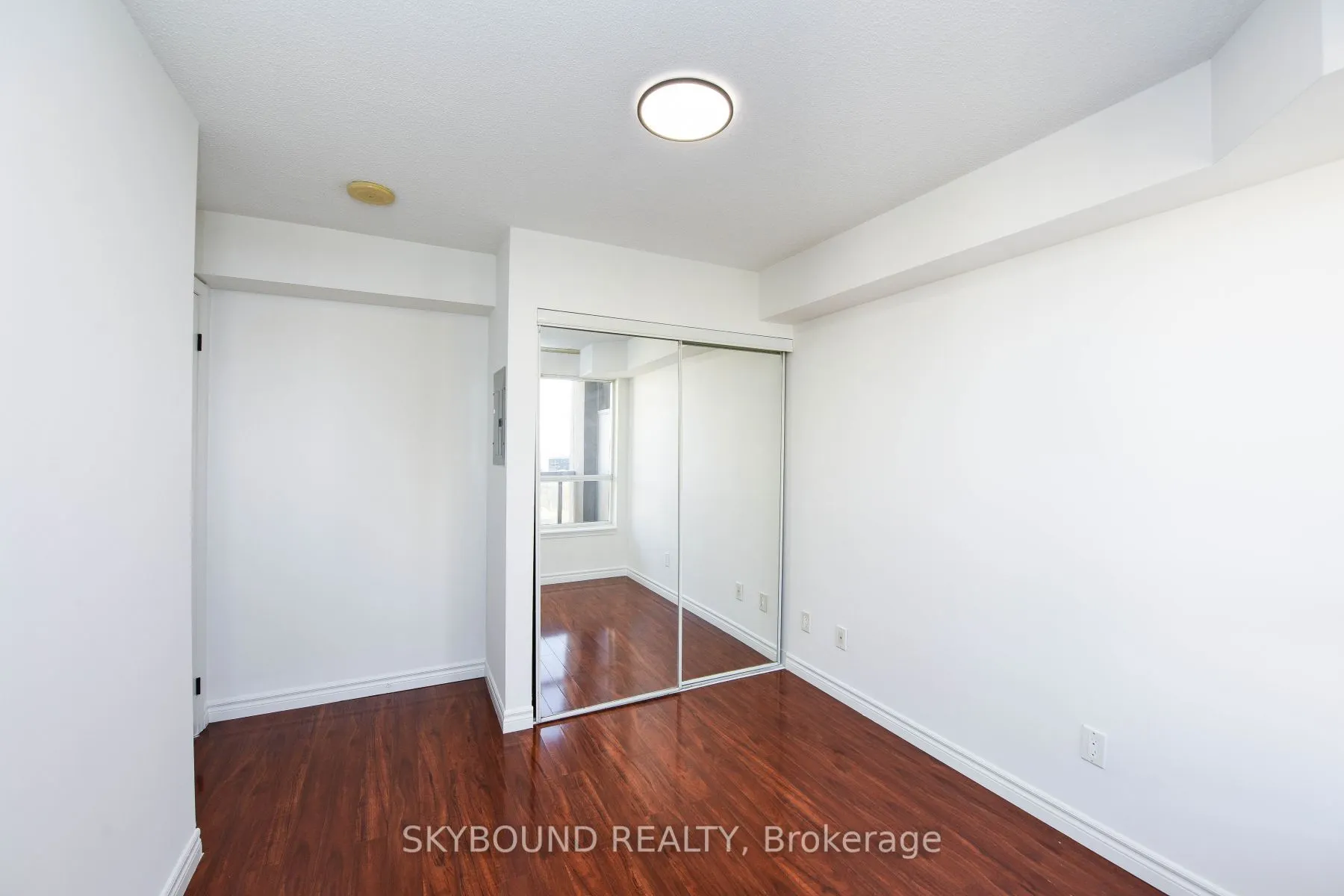 4090 Living Arts Drive, #1006