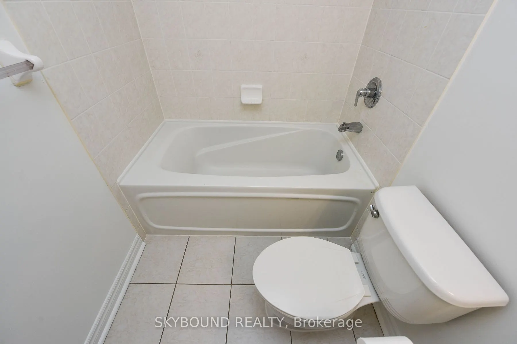 4090 Living Arts Drive, #1006