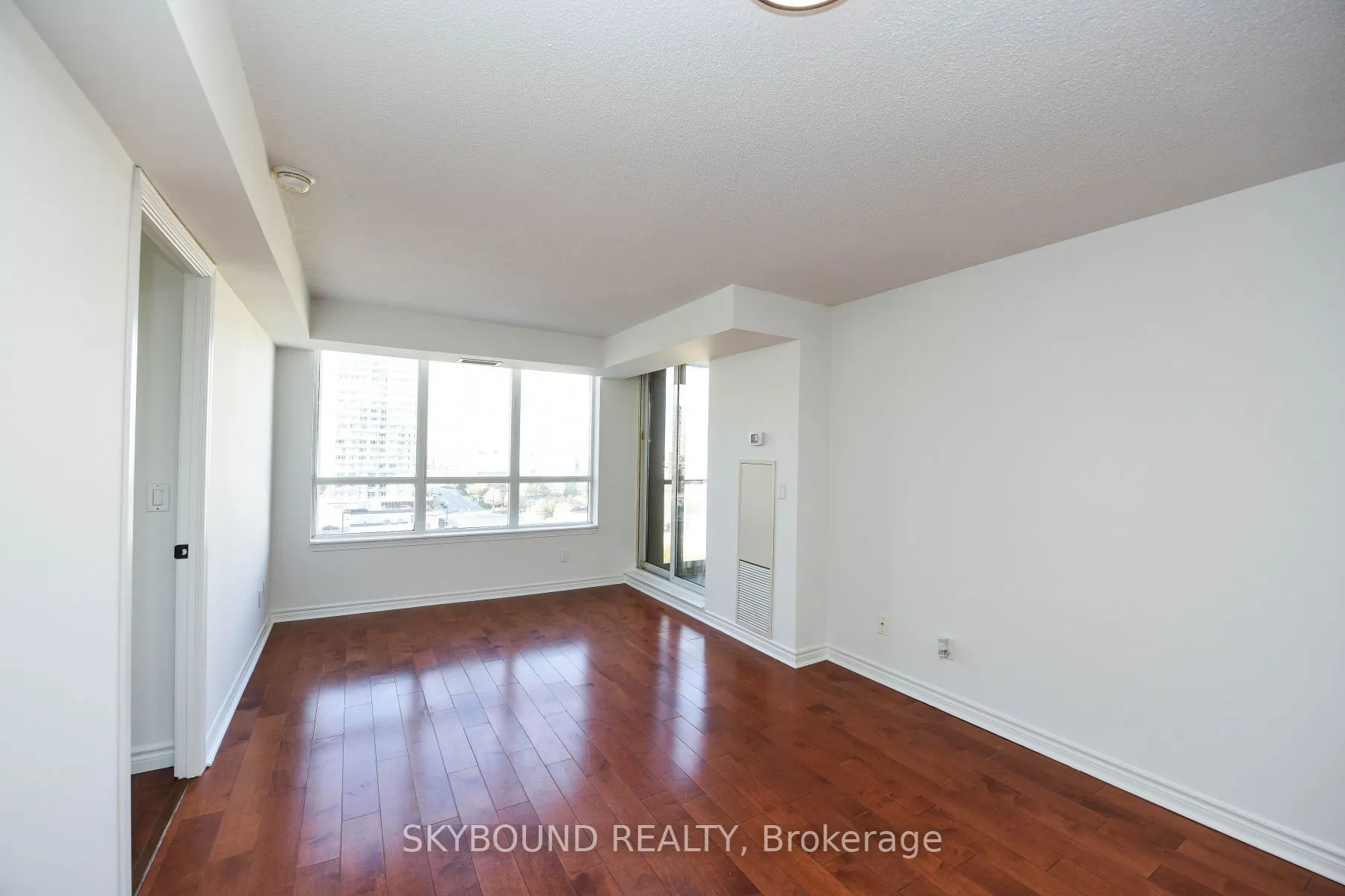 4090 Living Arts Drive, #1006