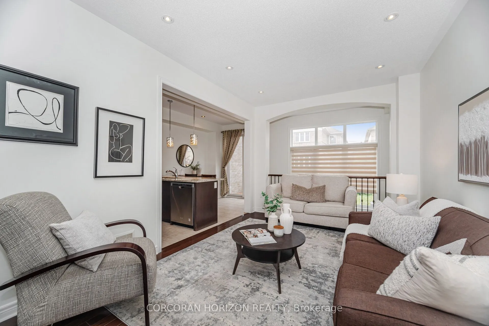 12 Aspenview Avenue