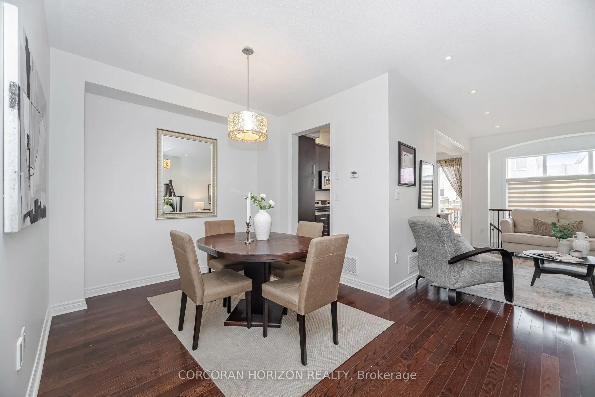 12 Aspenview Avenue