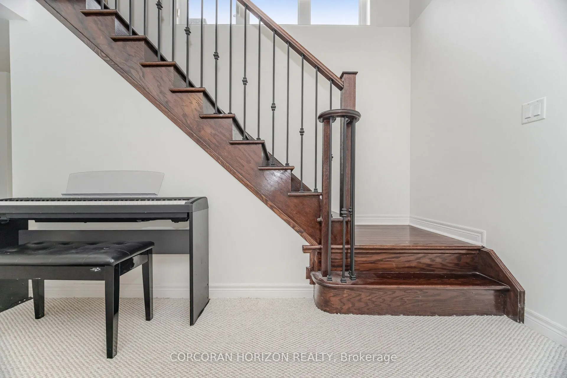12 Aspenview Avenue