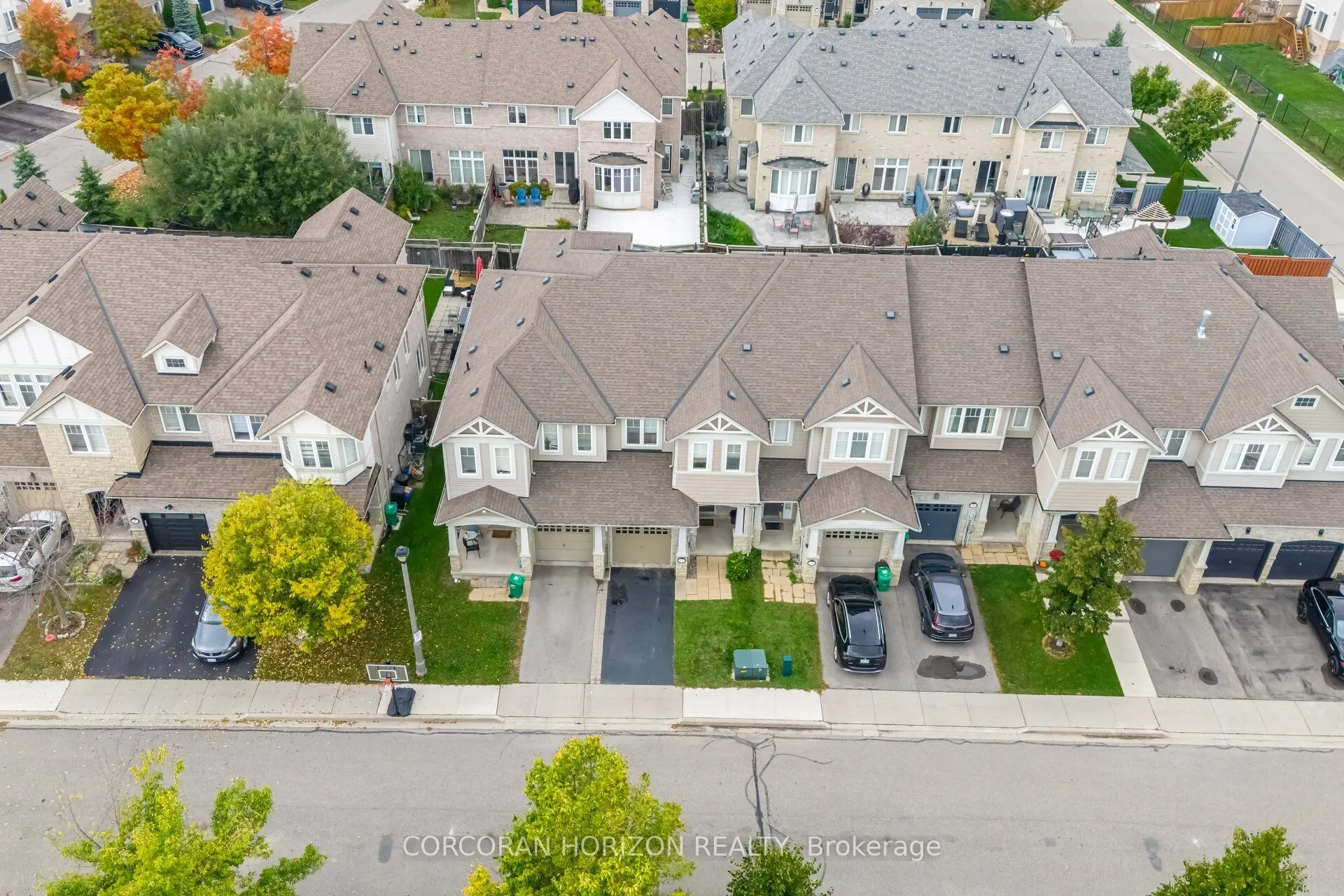 12 Aspenview Avenue