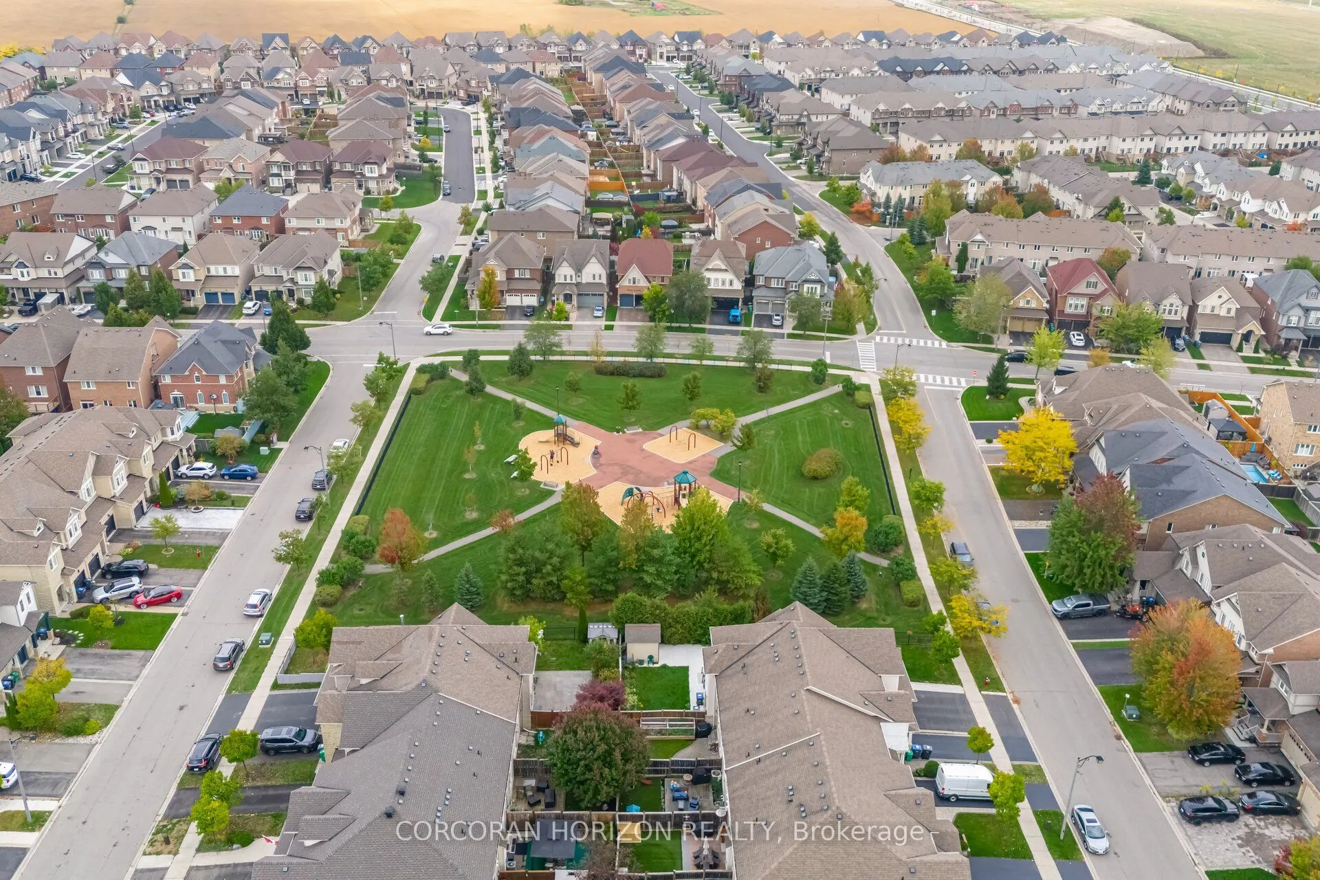 12 Aspenview Avenue