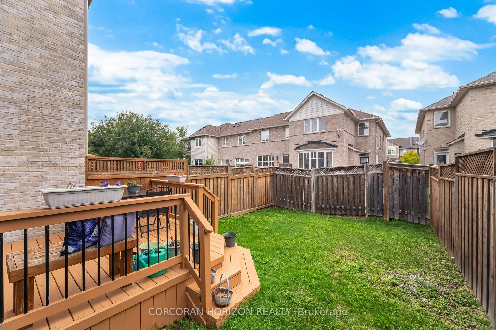 12 Aspenview Avenue