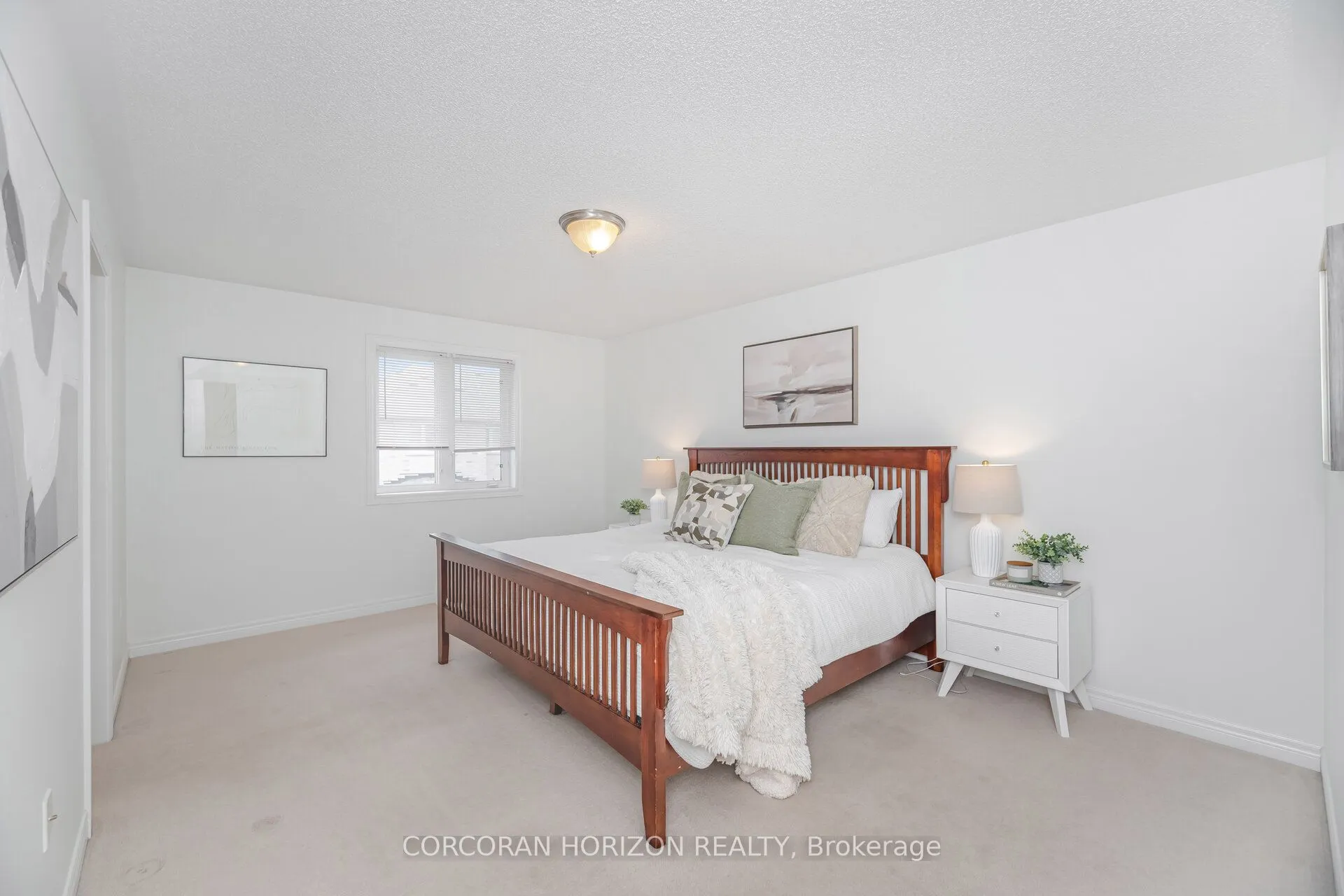 12 Aspenview Avenue