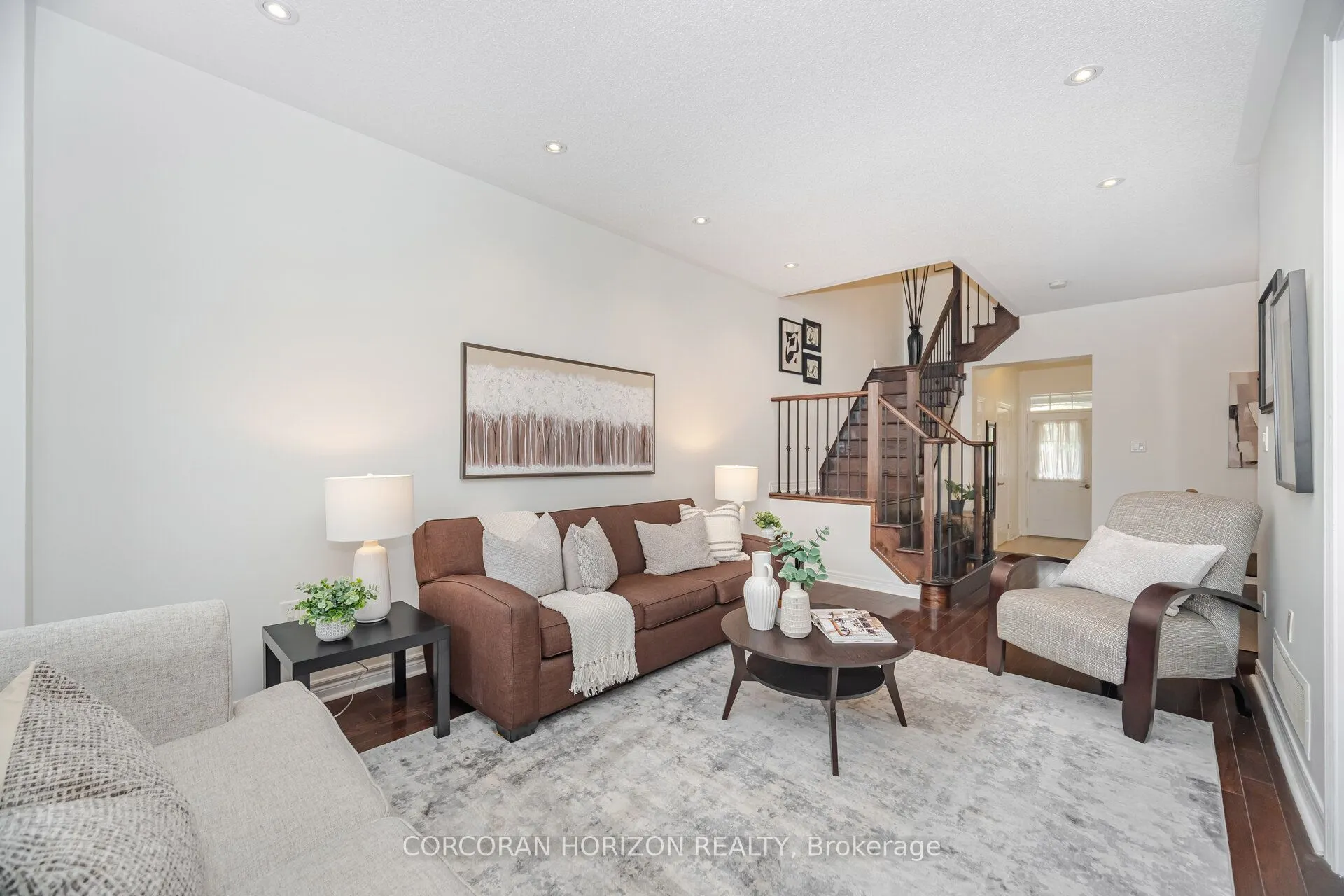 12 Aspenview Avenue
