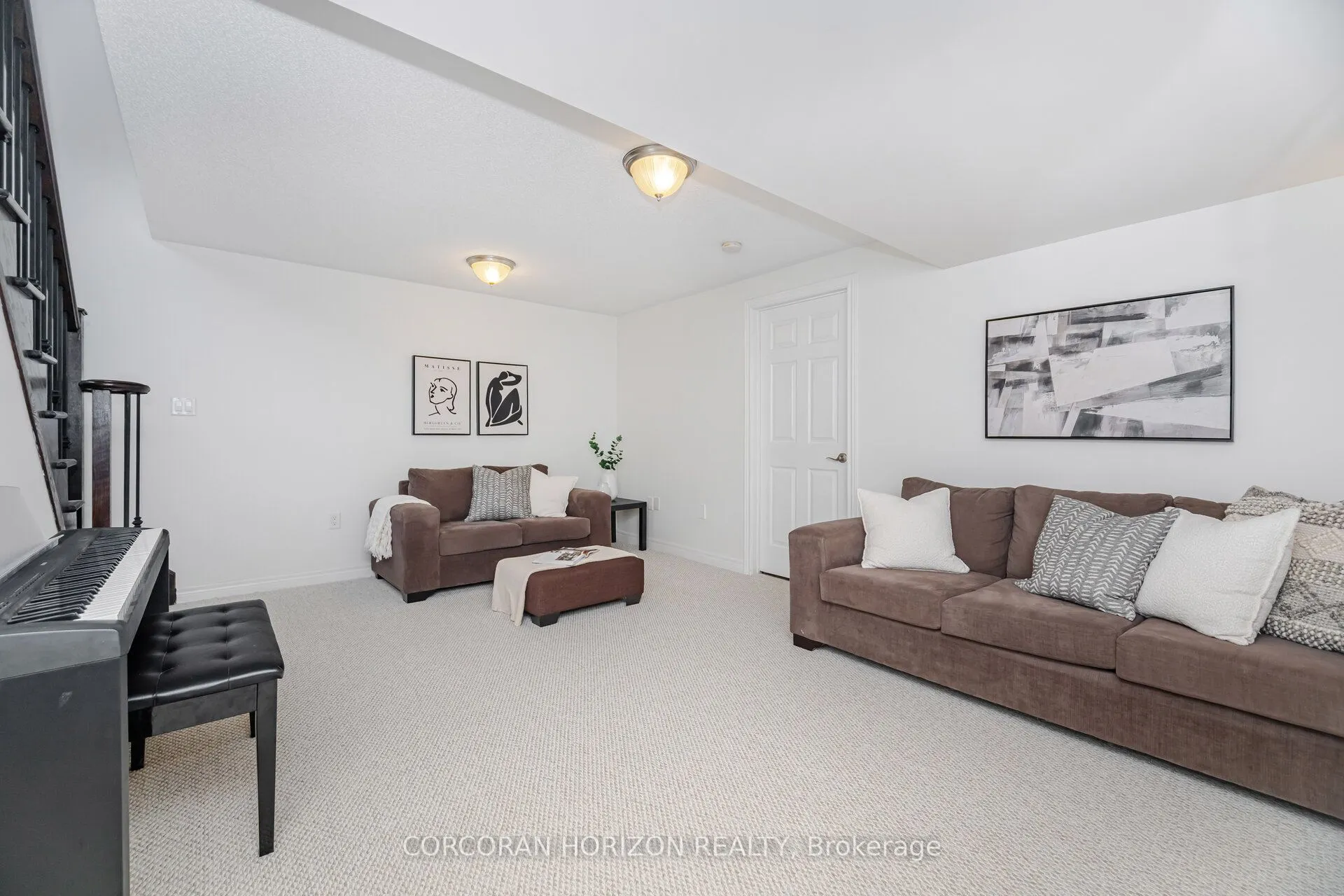 12 Aspenview Avenue