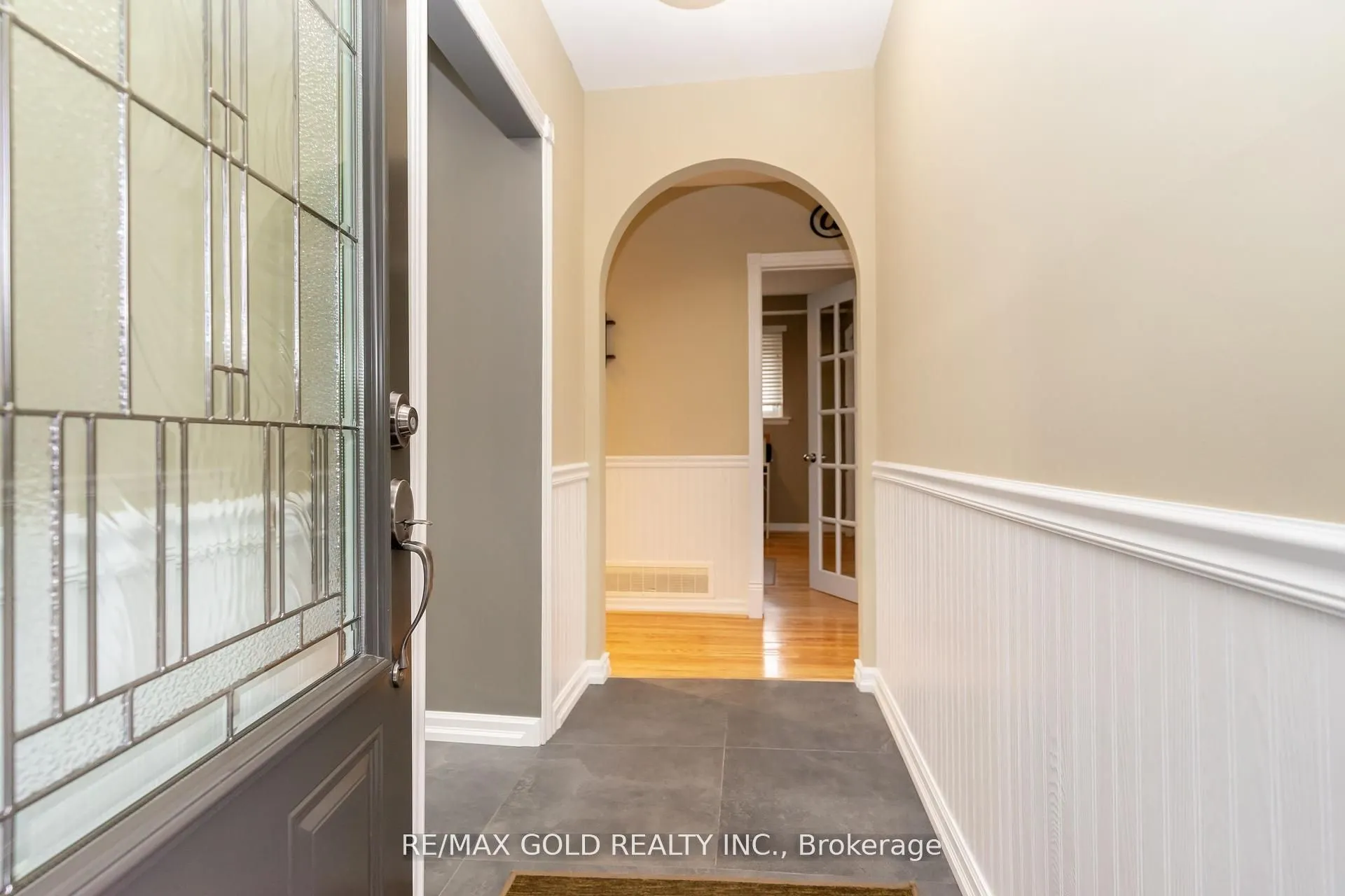 36 Alderbury Crescent