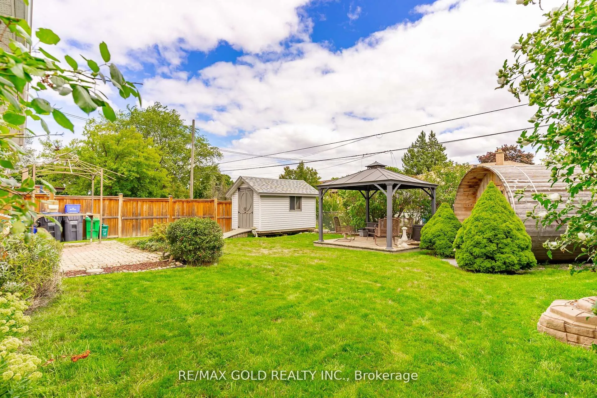 36 Alderbury Crescent