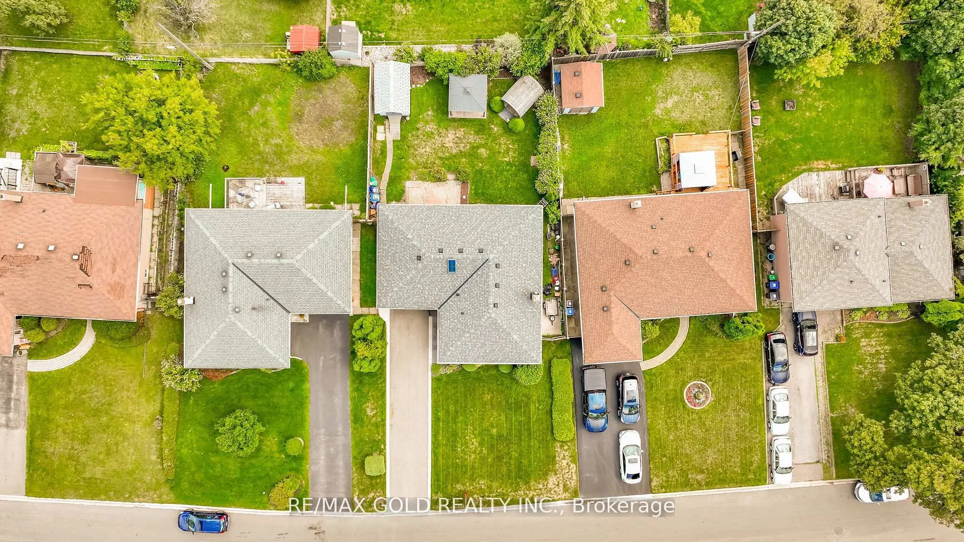 36 Alderbury Crescent
