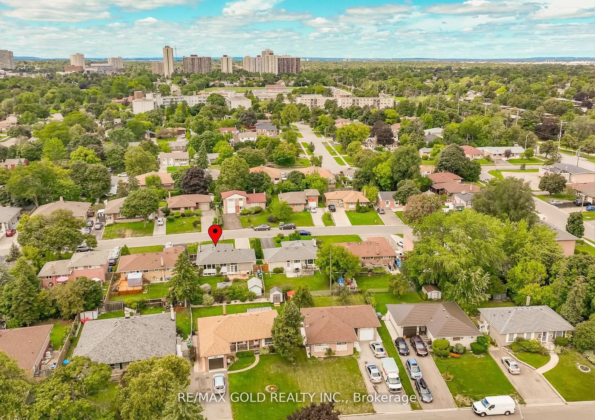 36 Alderbury Crescent