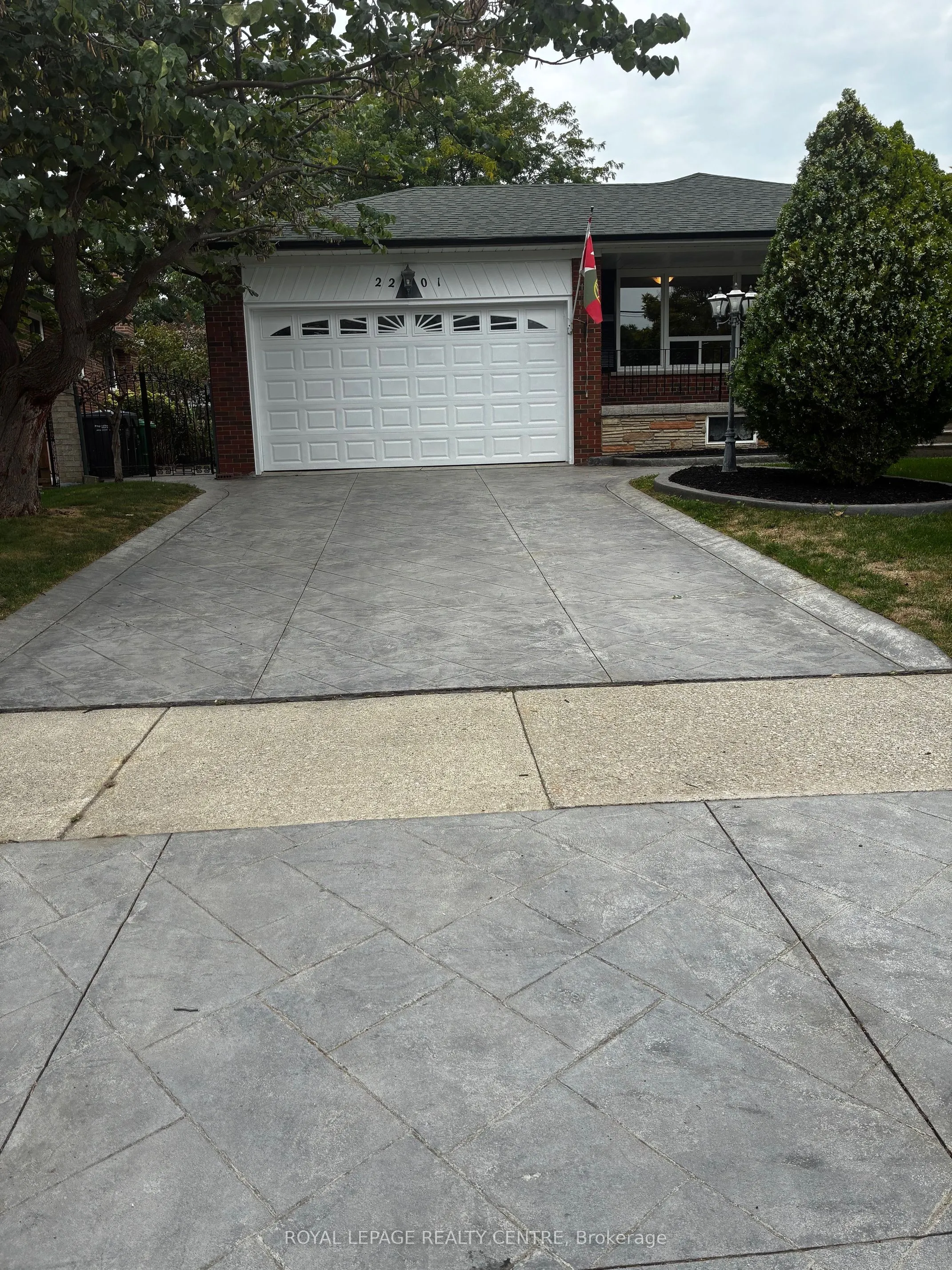 2201 Cliff Road