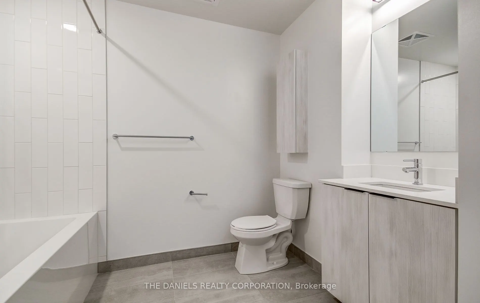 2485 Eglinton Avenue W, #712