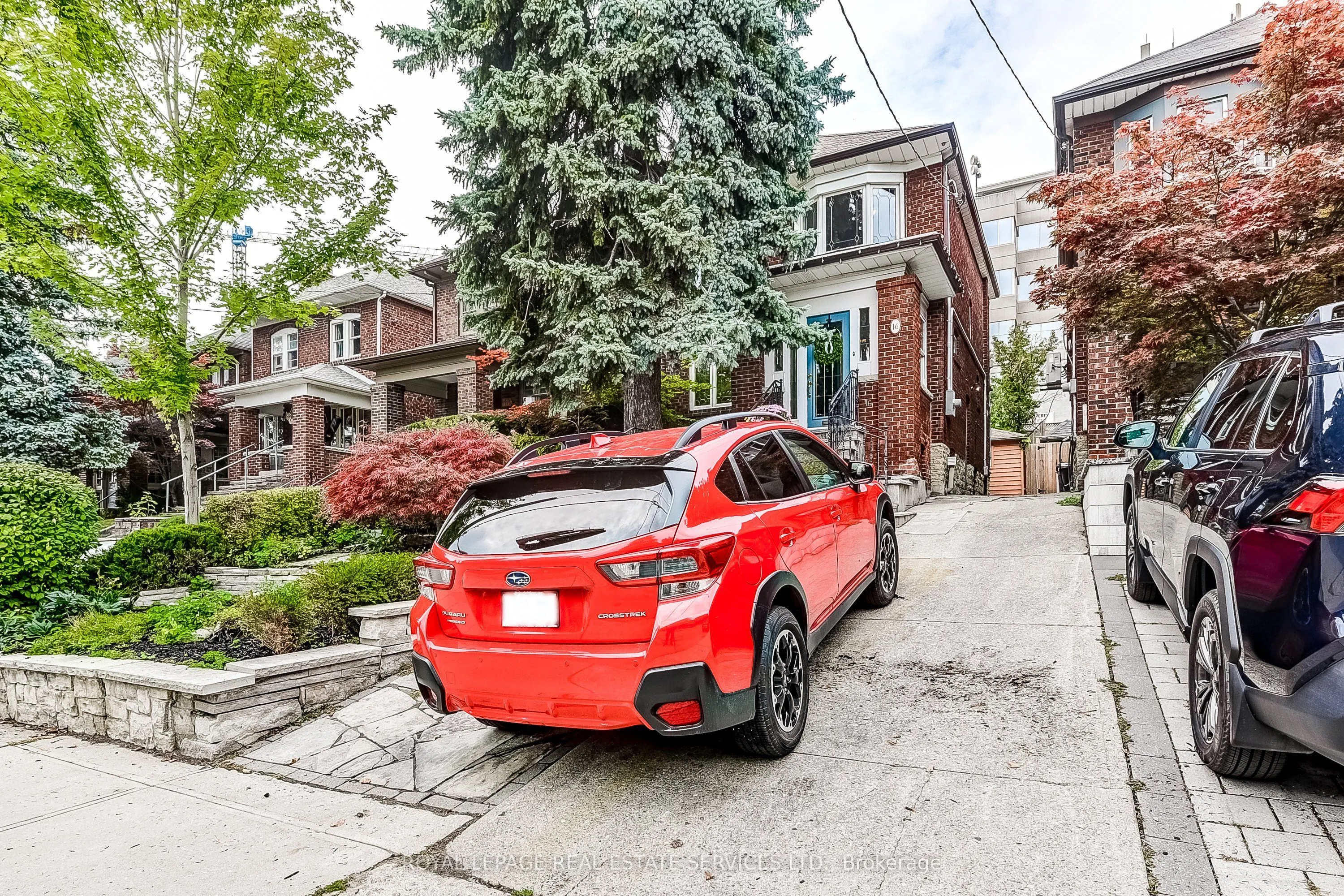16 Larkin Avenue