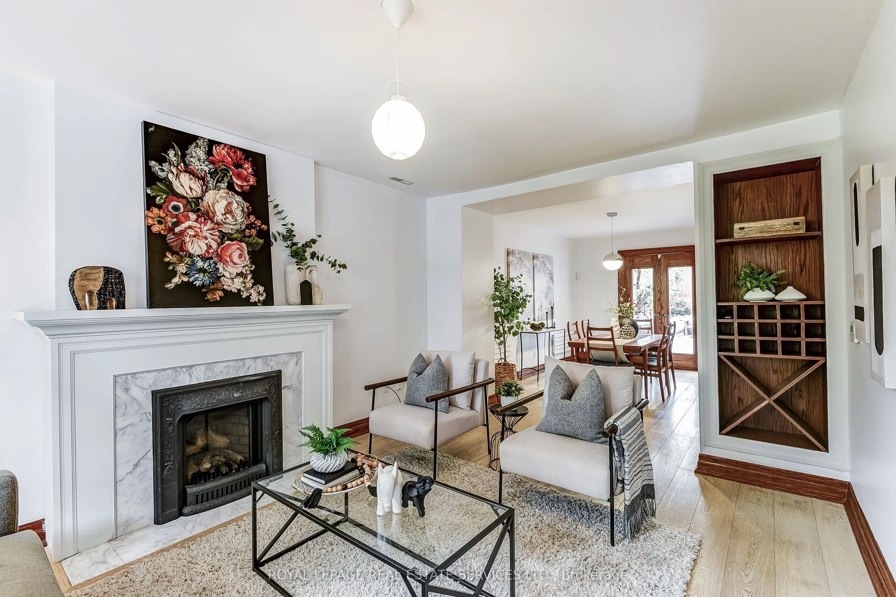 16 Larkin Avenue
