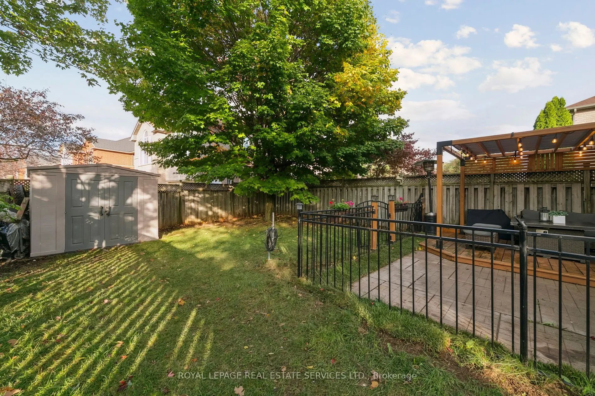 2193 Shorncliffe Boulevard
