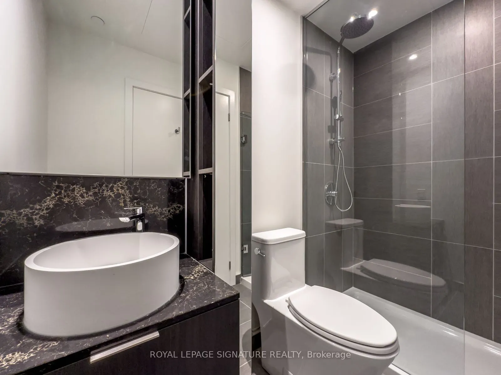 28 Ann Street, #1803