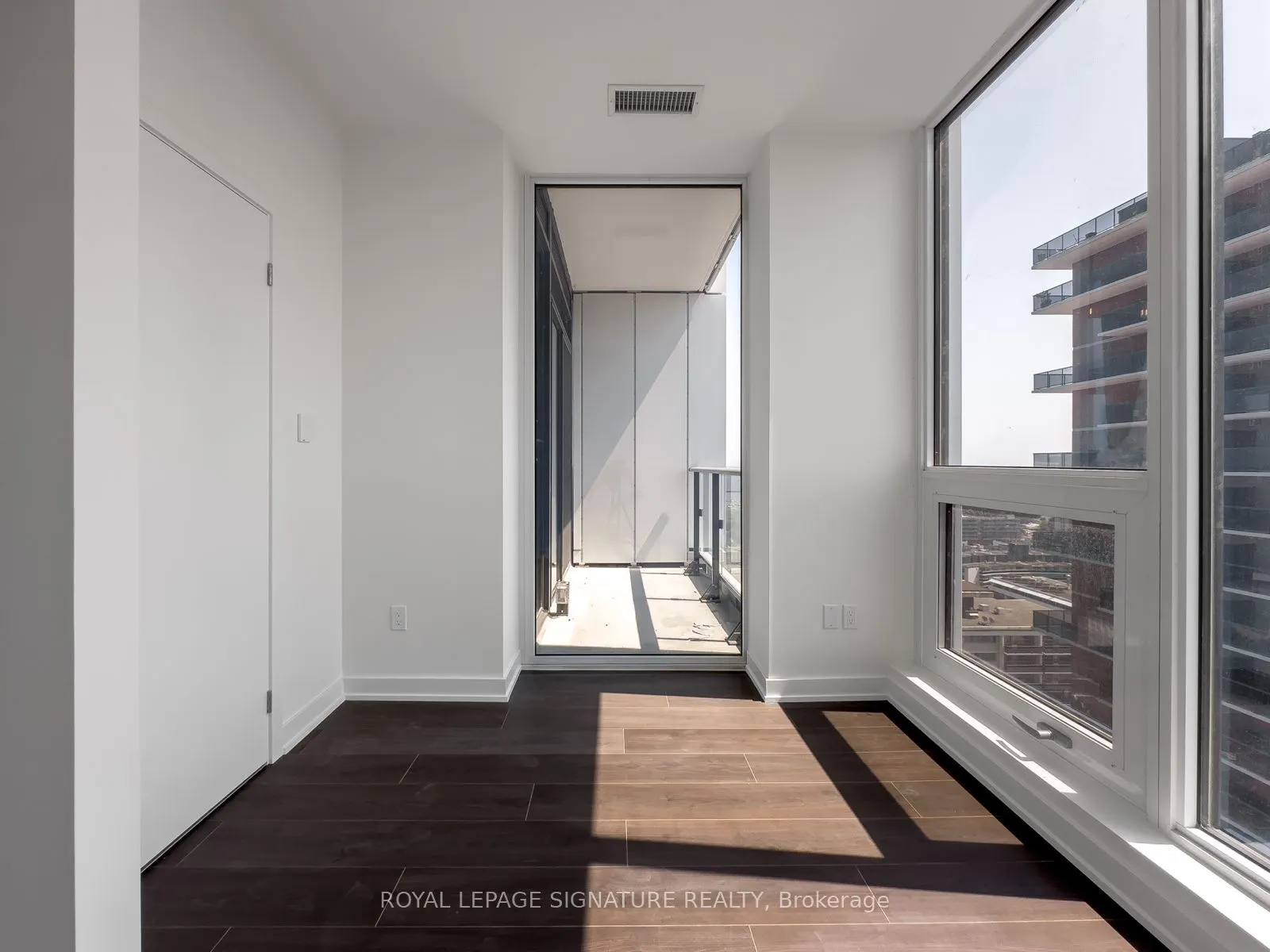 28 Ann Street, #1803