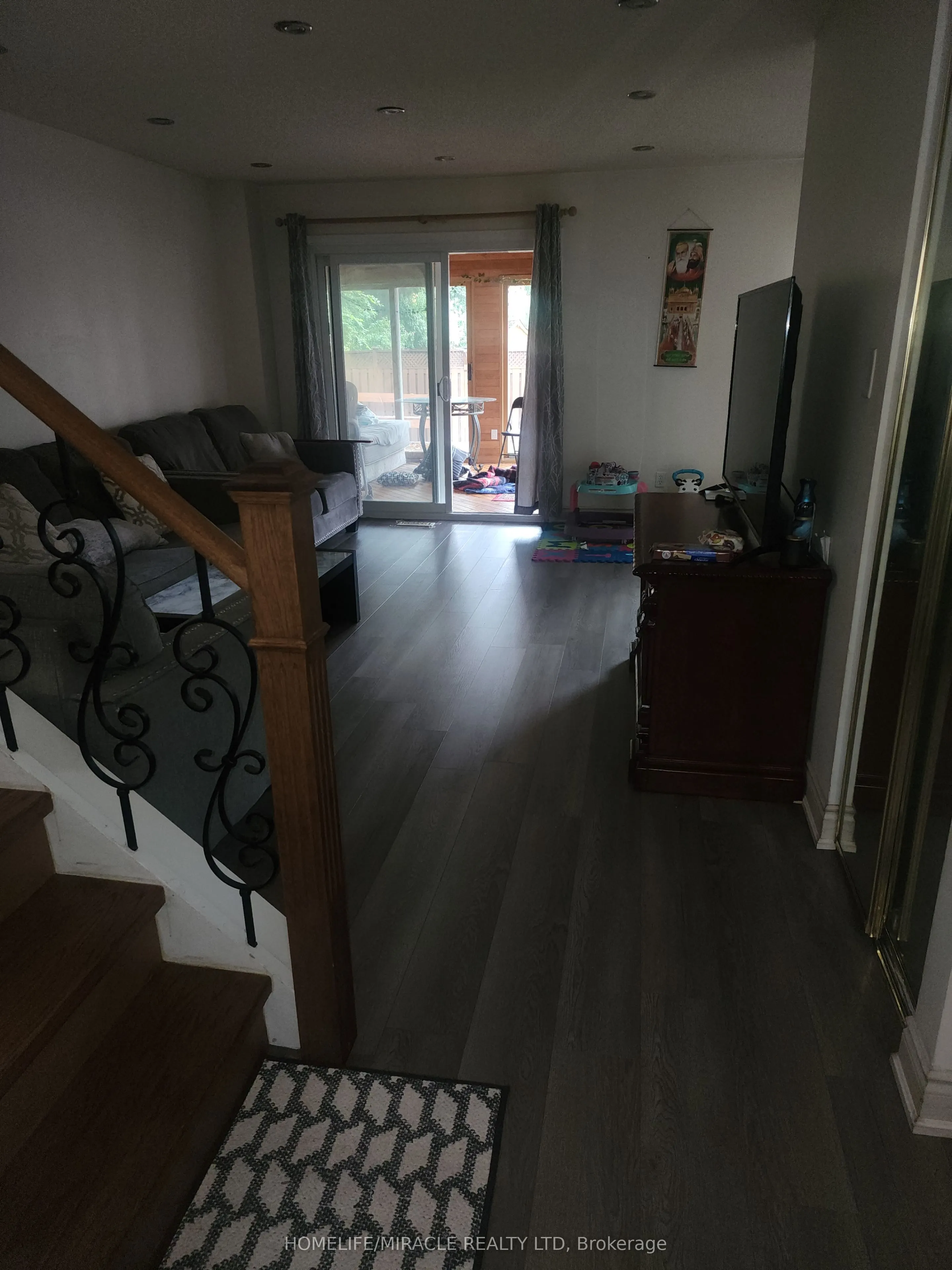 23 Wesmorland Avenue
