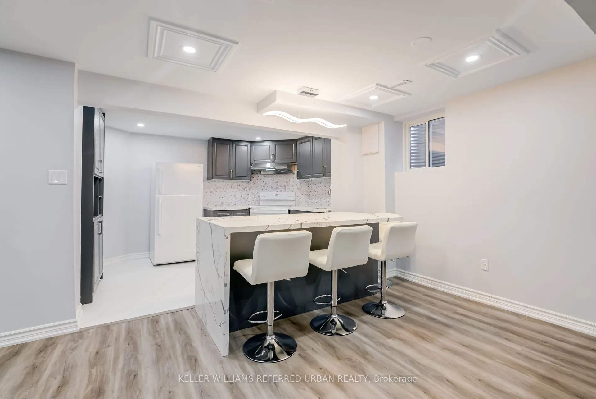 1142 Jonathan Drive, #Basement