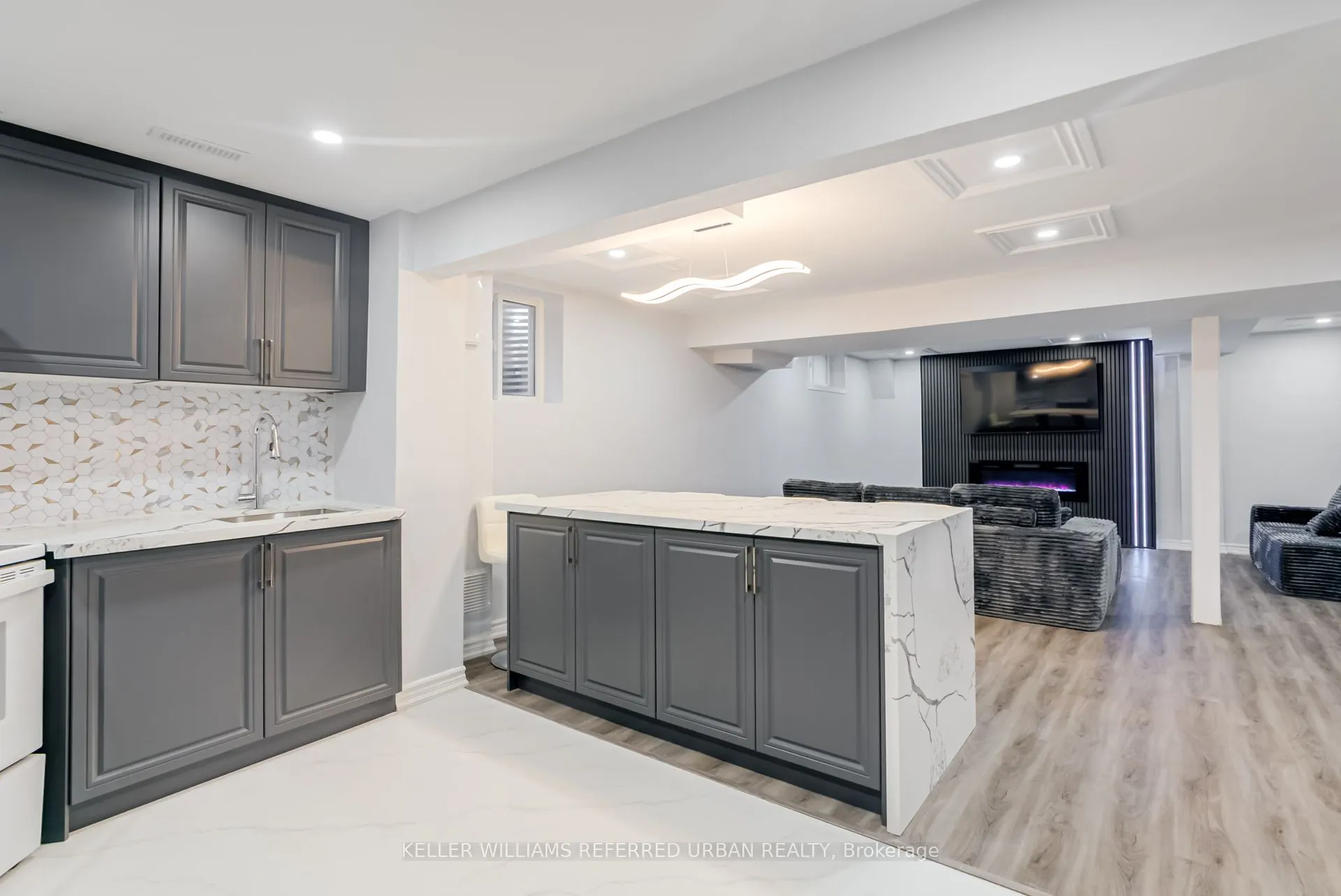 1142 Jonathan Drive, #Basement
