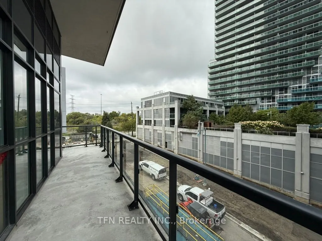 38 Annie Craig Drive, #411