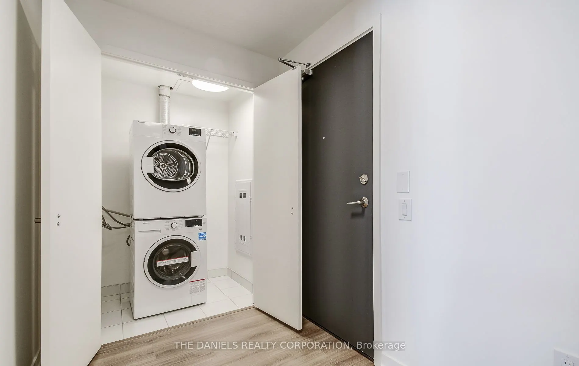 2485 Eglinton Avenue W, #615