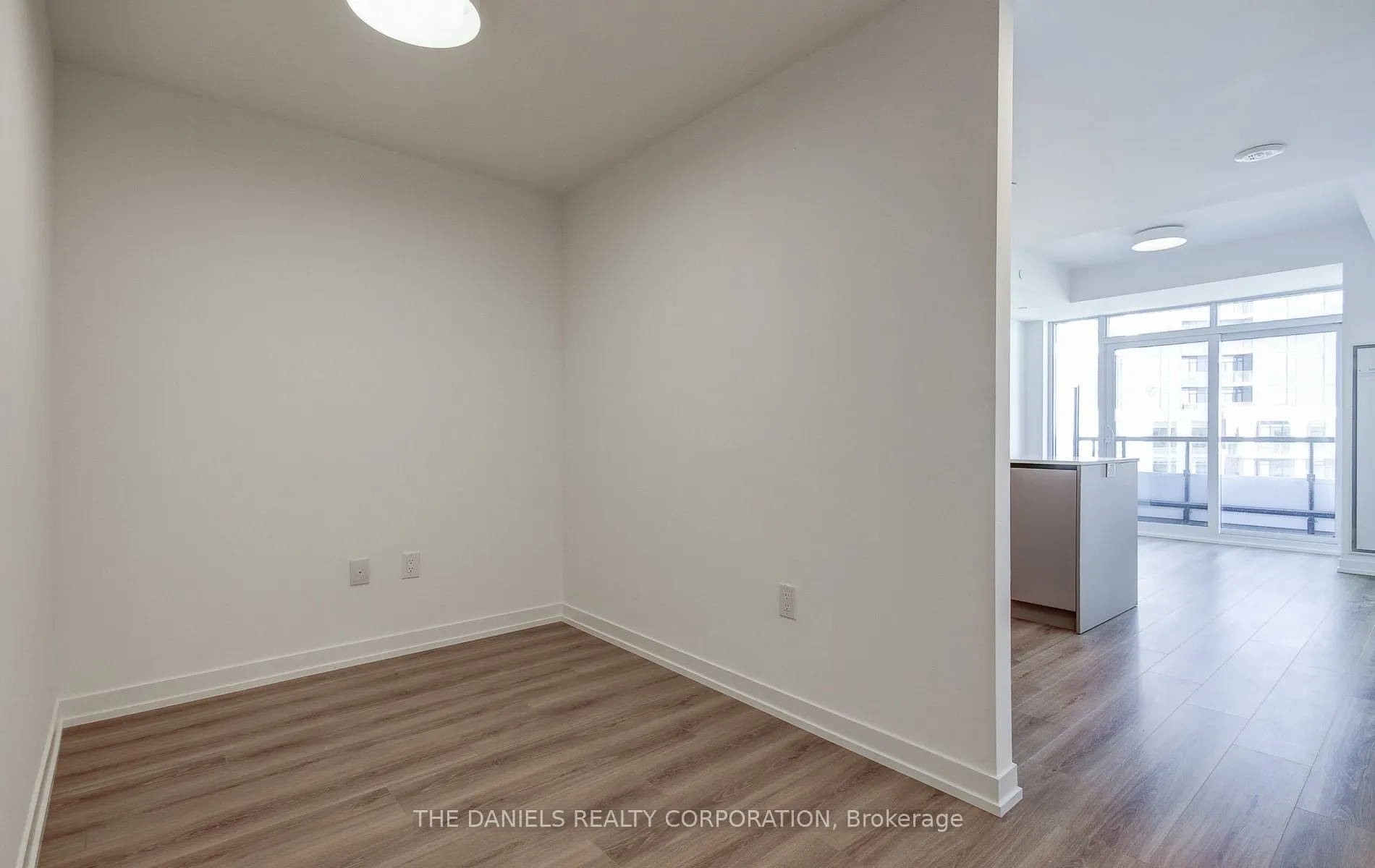 2485 Eglinton Avenue W, #615