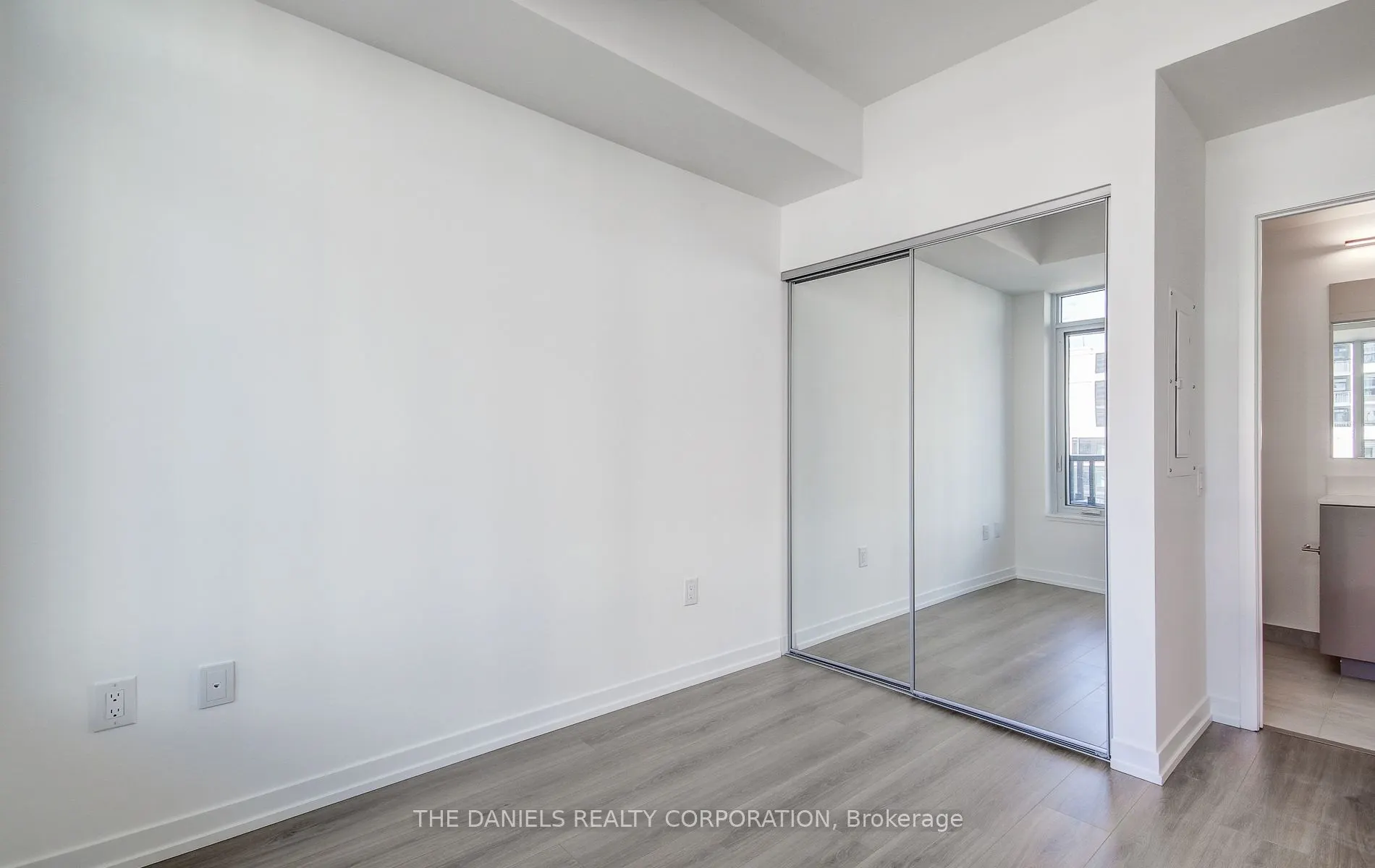 2485 Eglinton Avenue W, #615