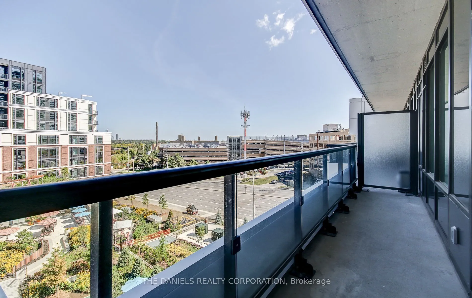 2485 Eglinton Avenue W, #615