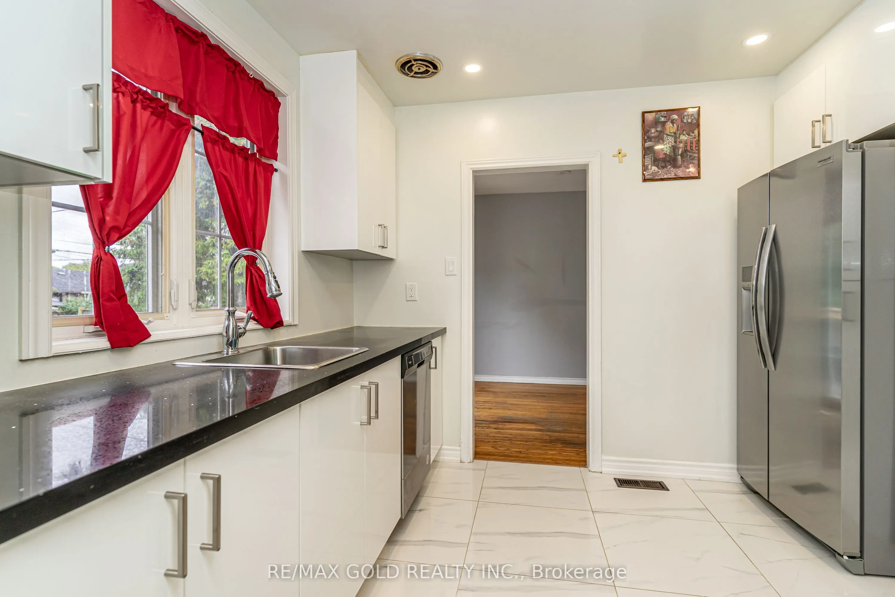 41 Aberdeen Crescent