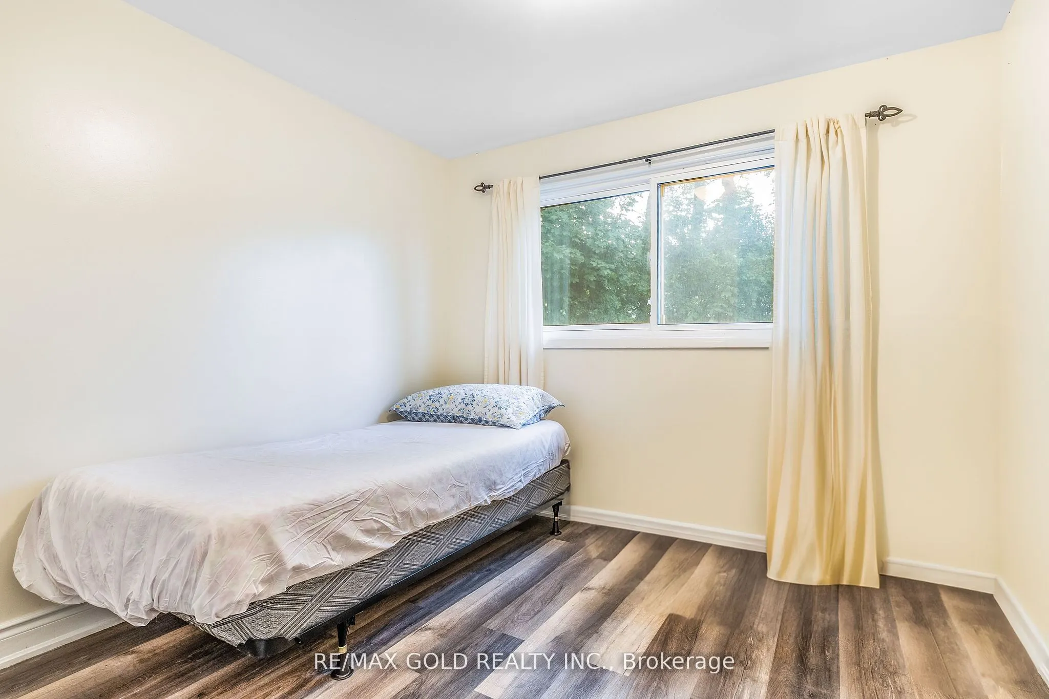 36 Garfield Crescent