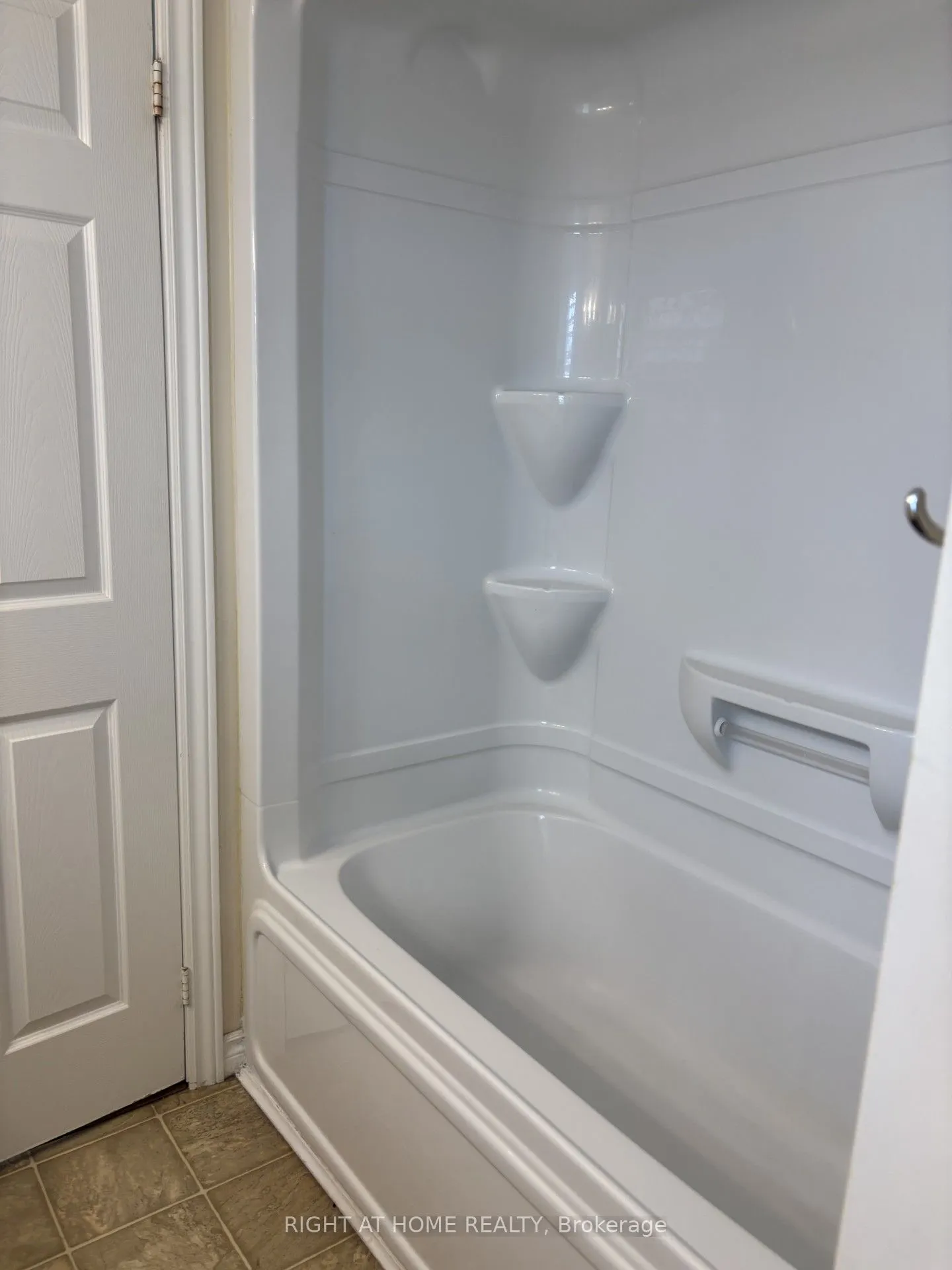 1479 Maple Avenue, #311