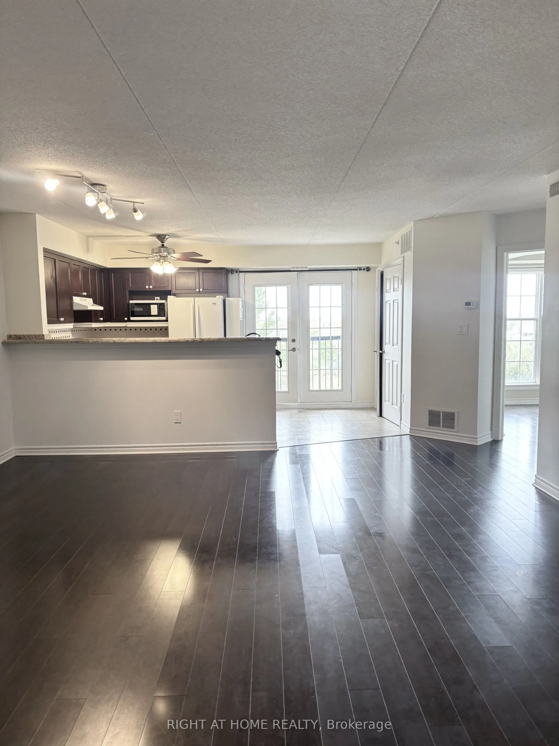 1479 Maple Avenue, #311