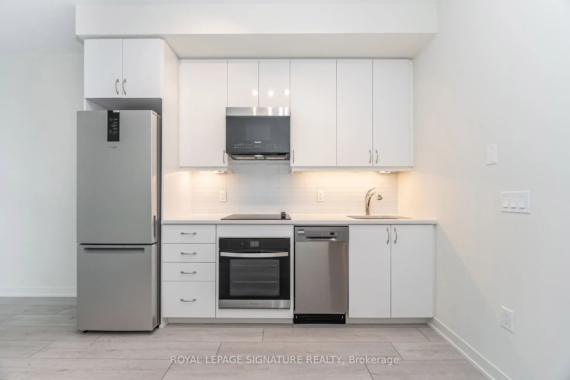38 Annie Craig Drive, #3006