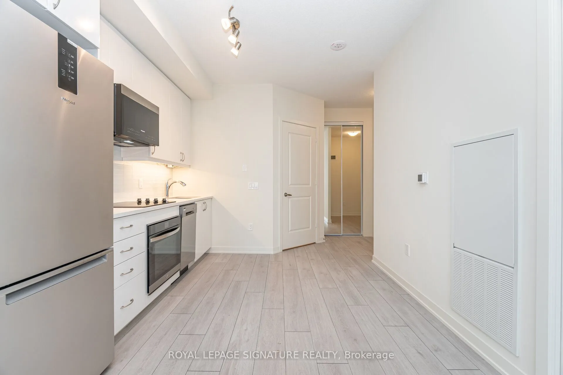 38 Annie Craig Drive, #3006