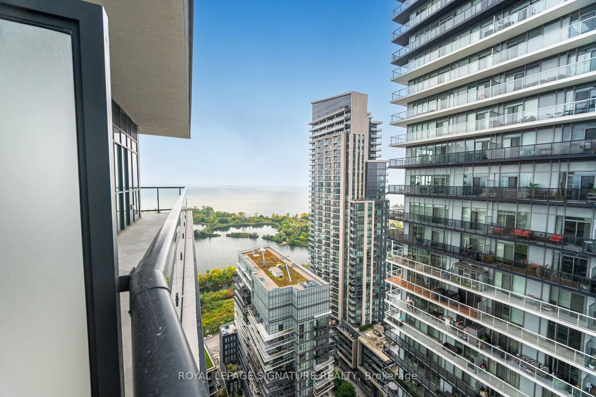 38 Annie Craig Drive, #3006