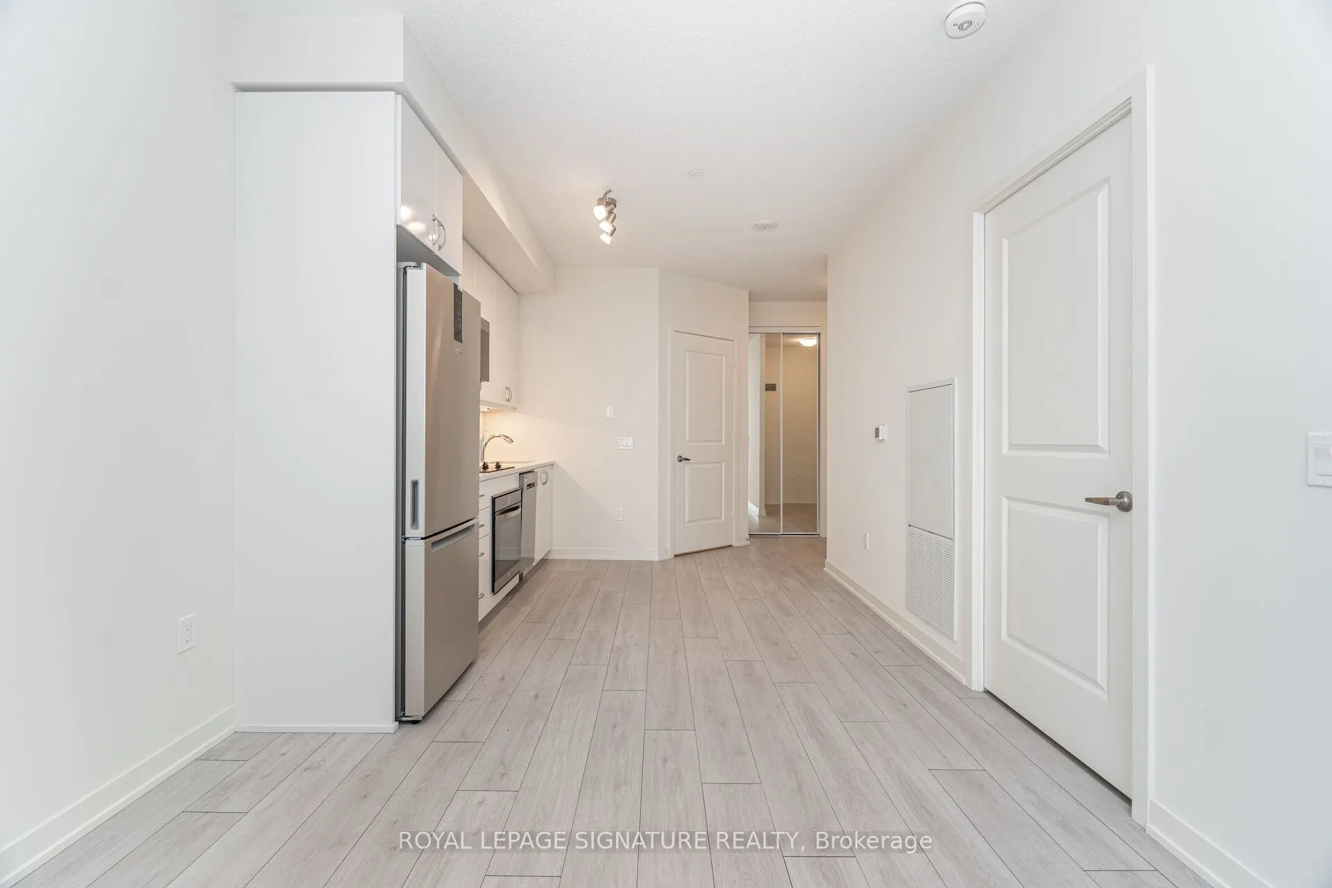 38 Annie Craig Drive, #3006