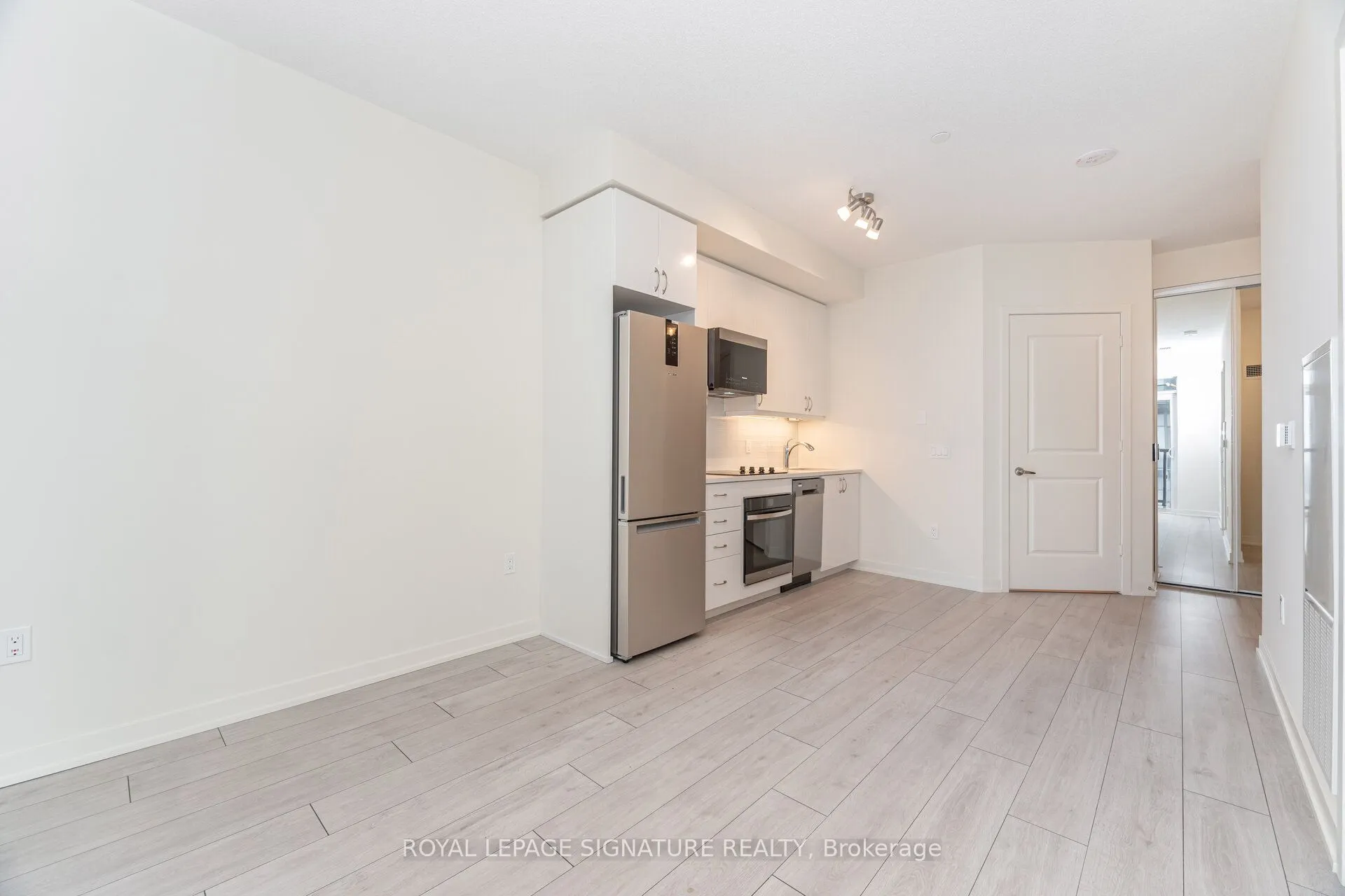 38 Annie Craig Drive, #3006
