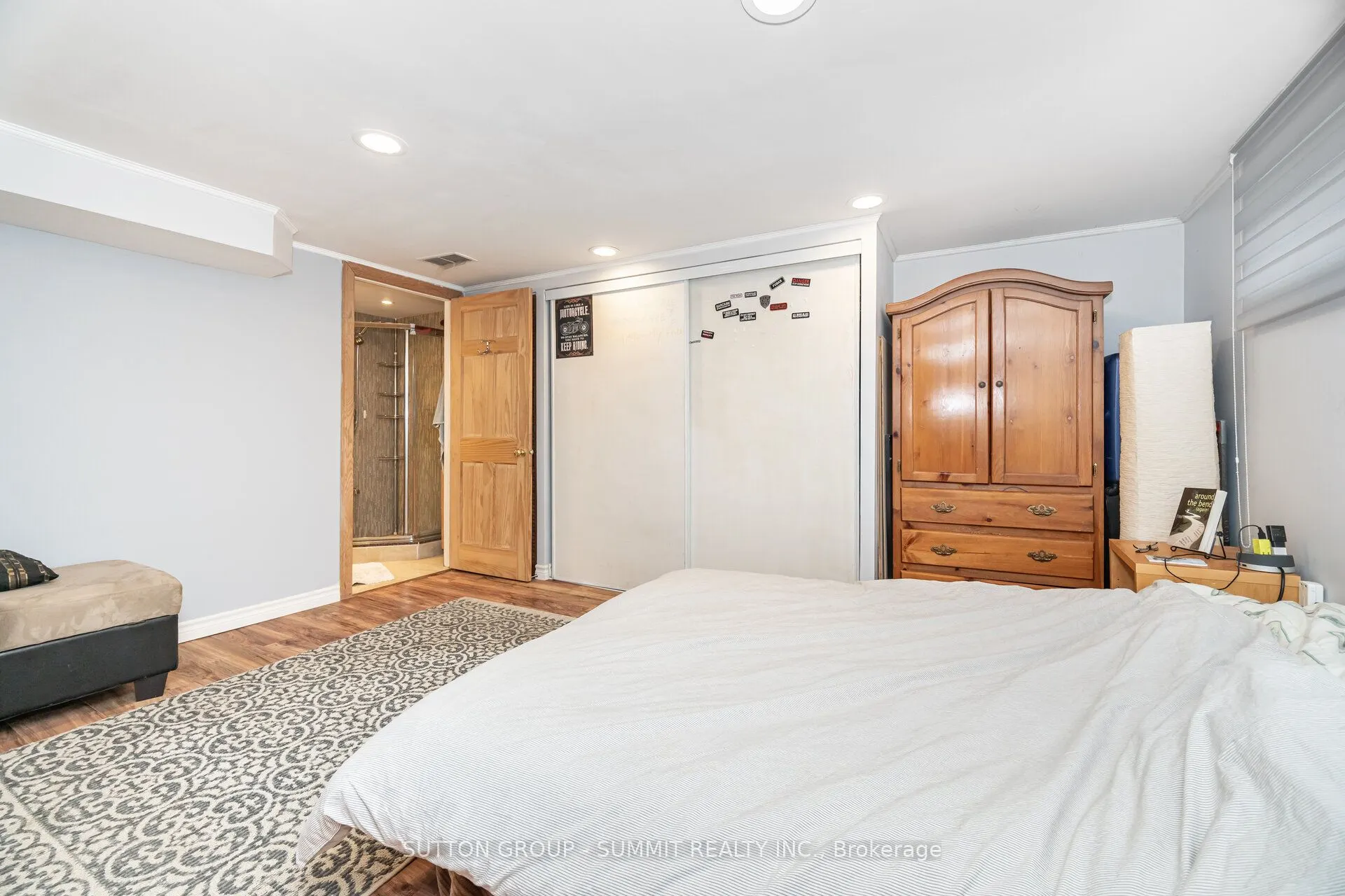 18 GOLDING Avenue