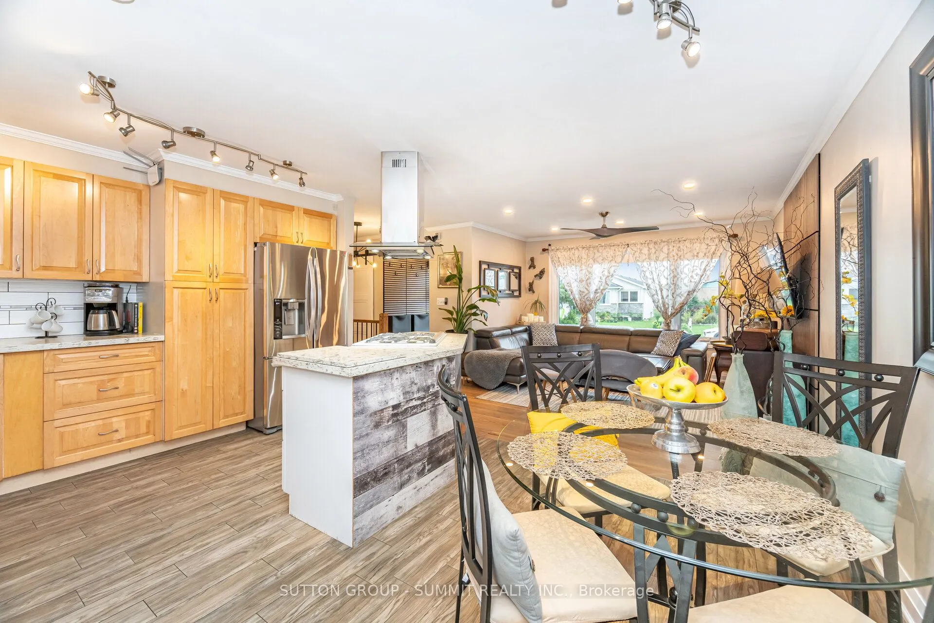 18 GOLDING Avenue