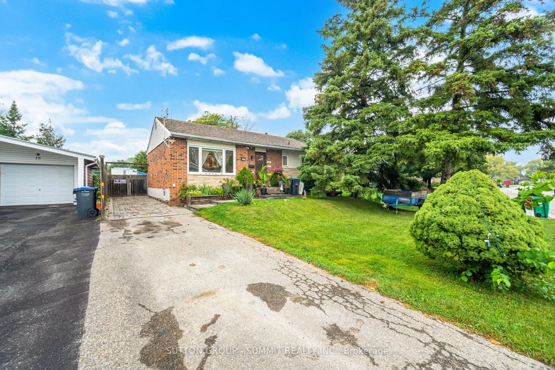 18 GOLDING Avenue