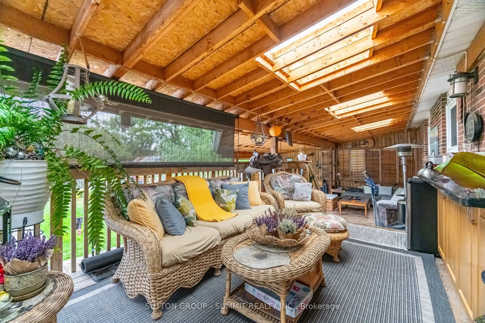 18 GOLDING Avenue