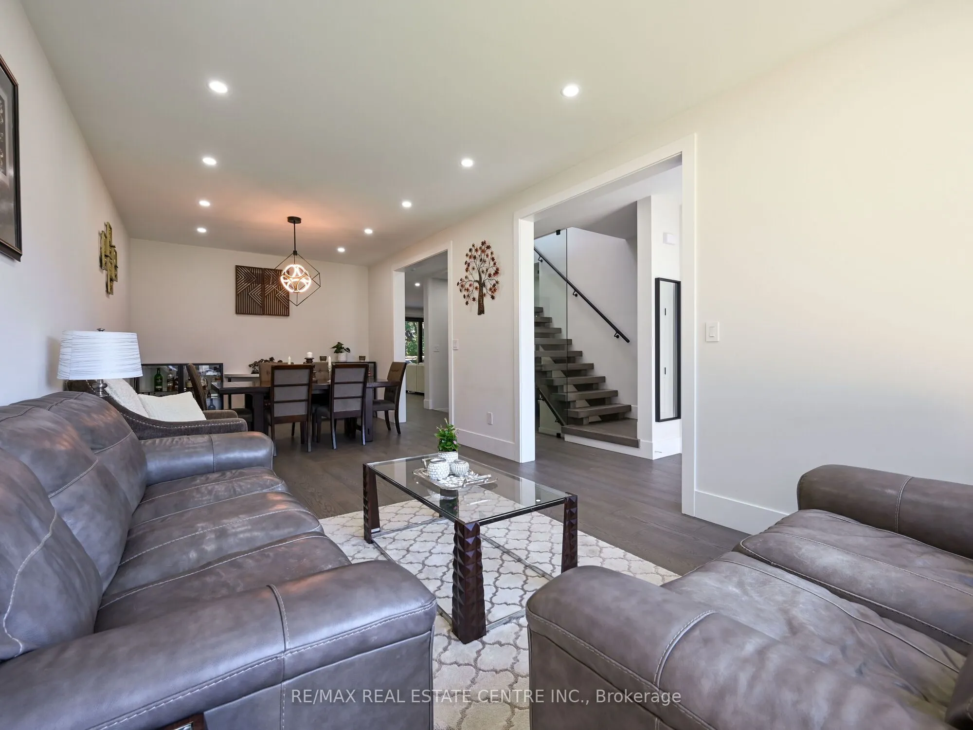 1181 Ogden Avenue