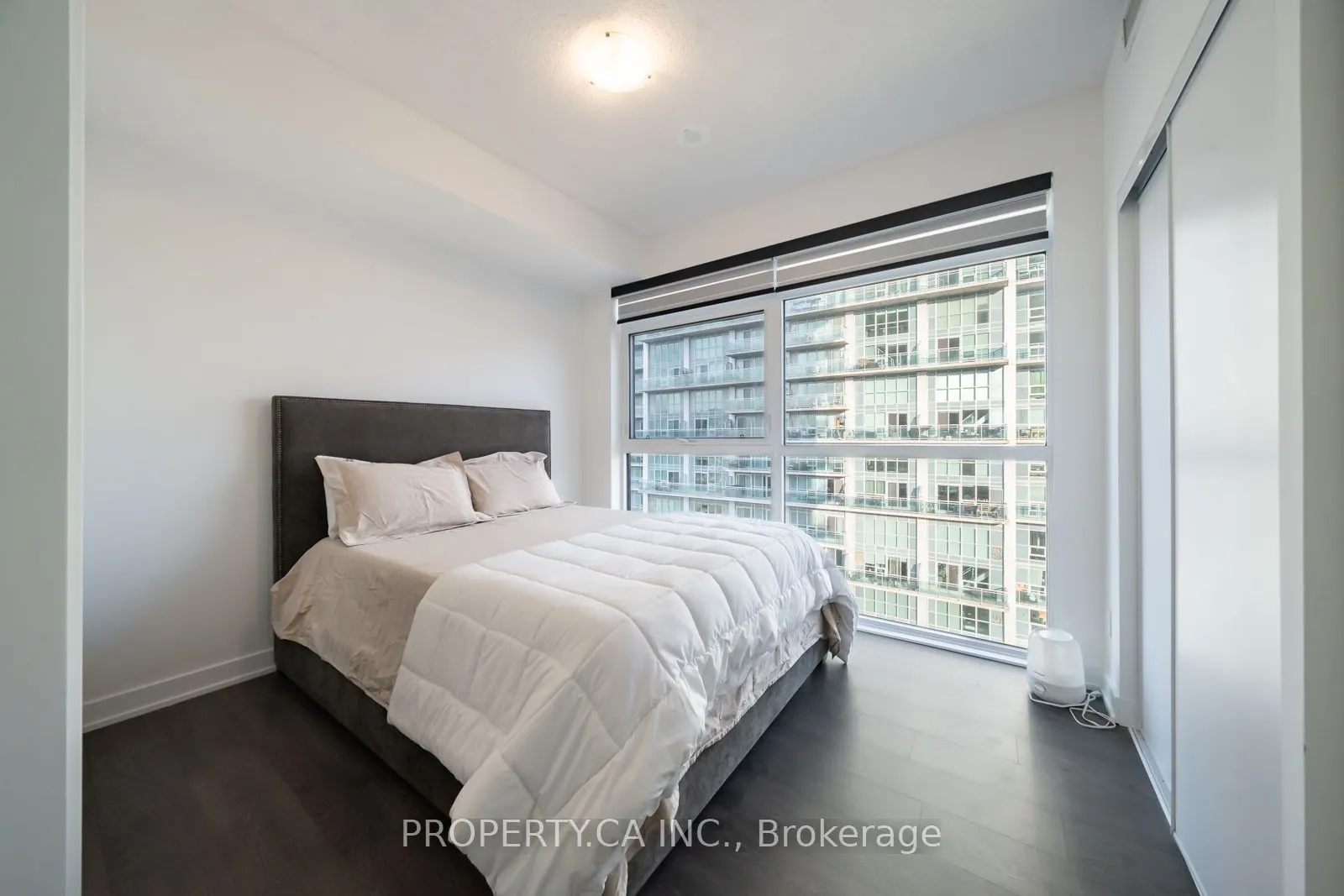 251 Manitoba Street, #1204