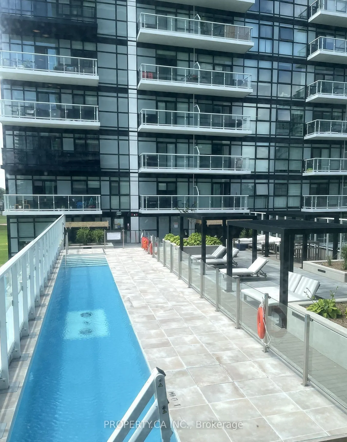 251 Manitoba Street, #1204