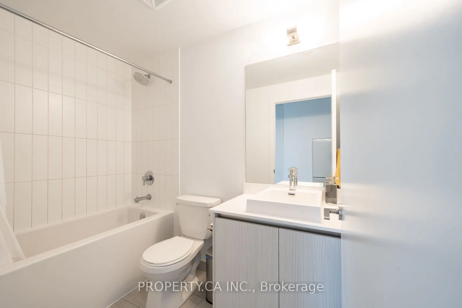 251 Manitoba Street, #1204