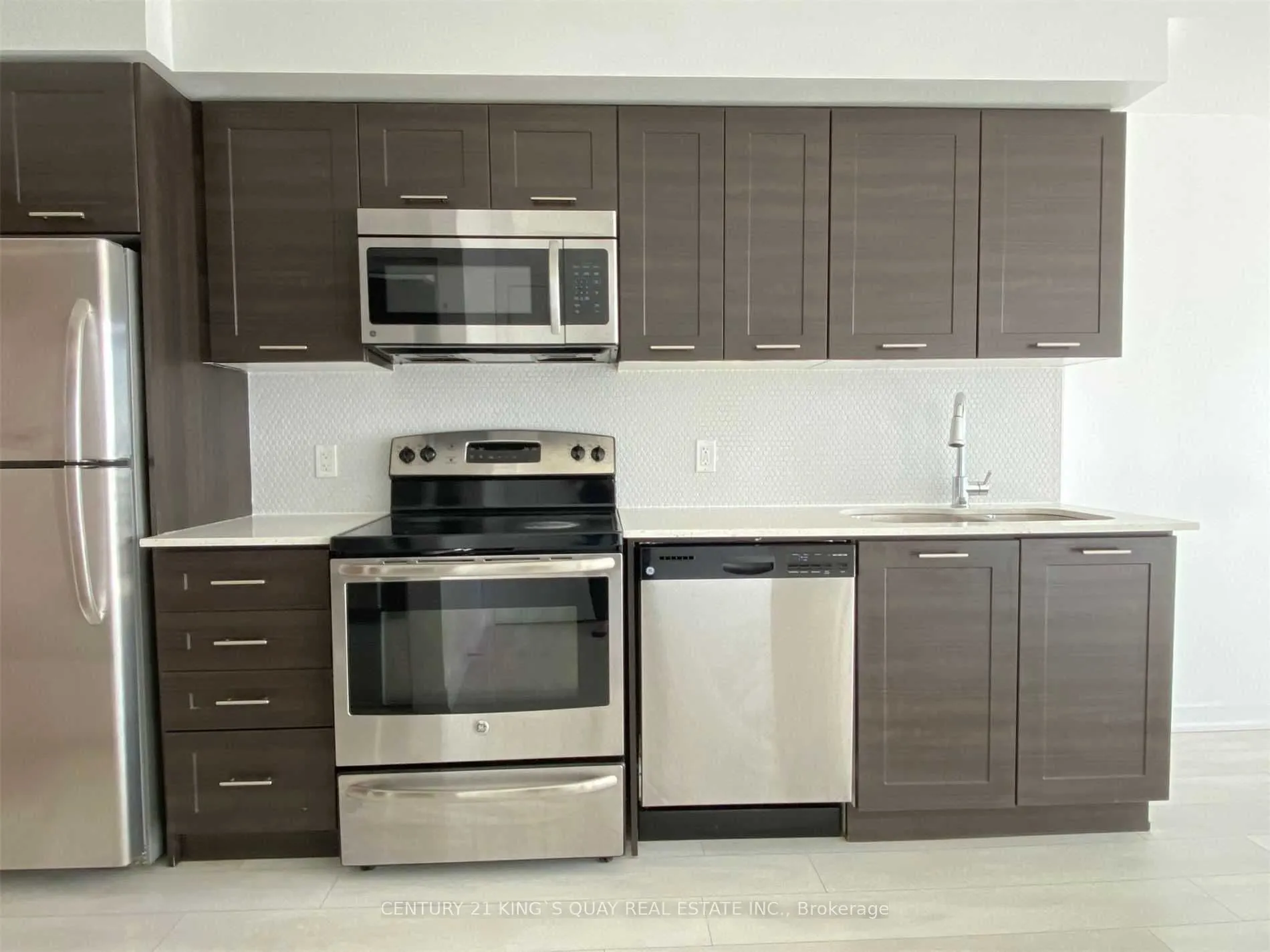 2212 Lake Shore Boulevard W, #1004