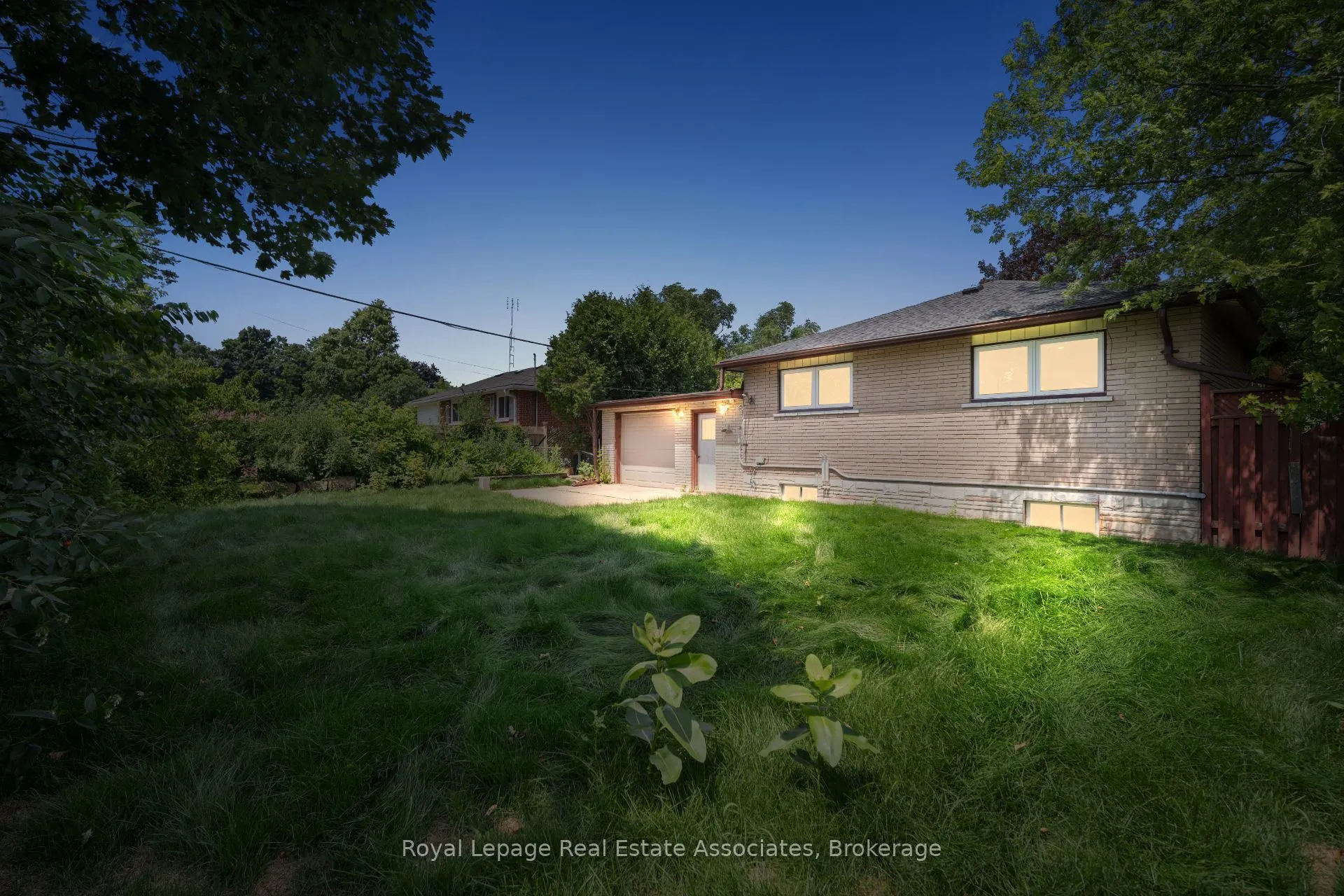 168 Tidey Avenue